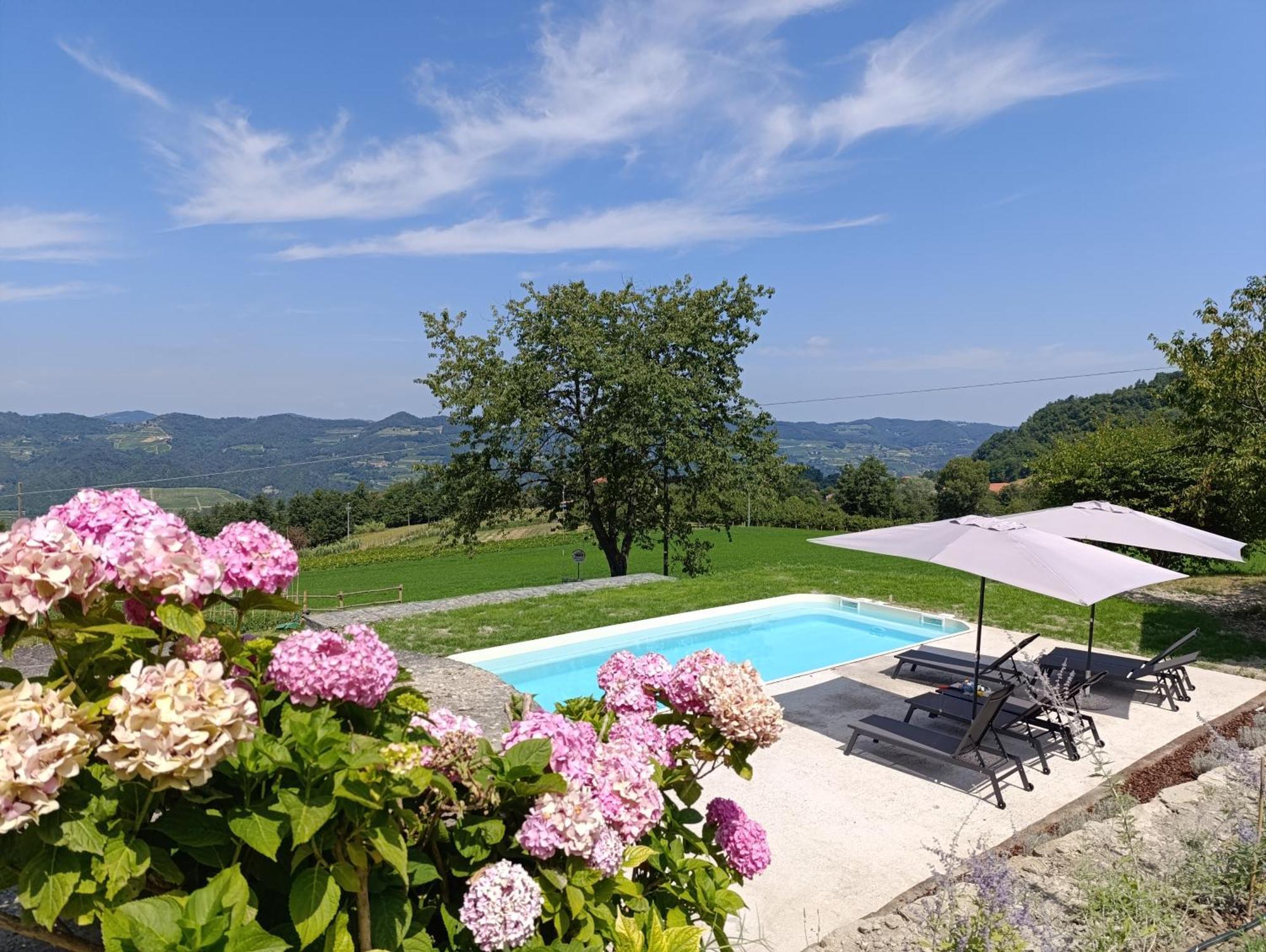 Agriturismo La Margherita San Giorgio Scarampi Exterior foto
