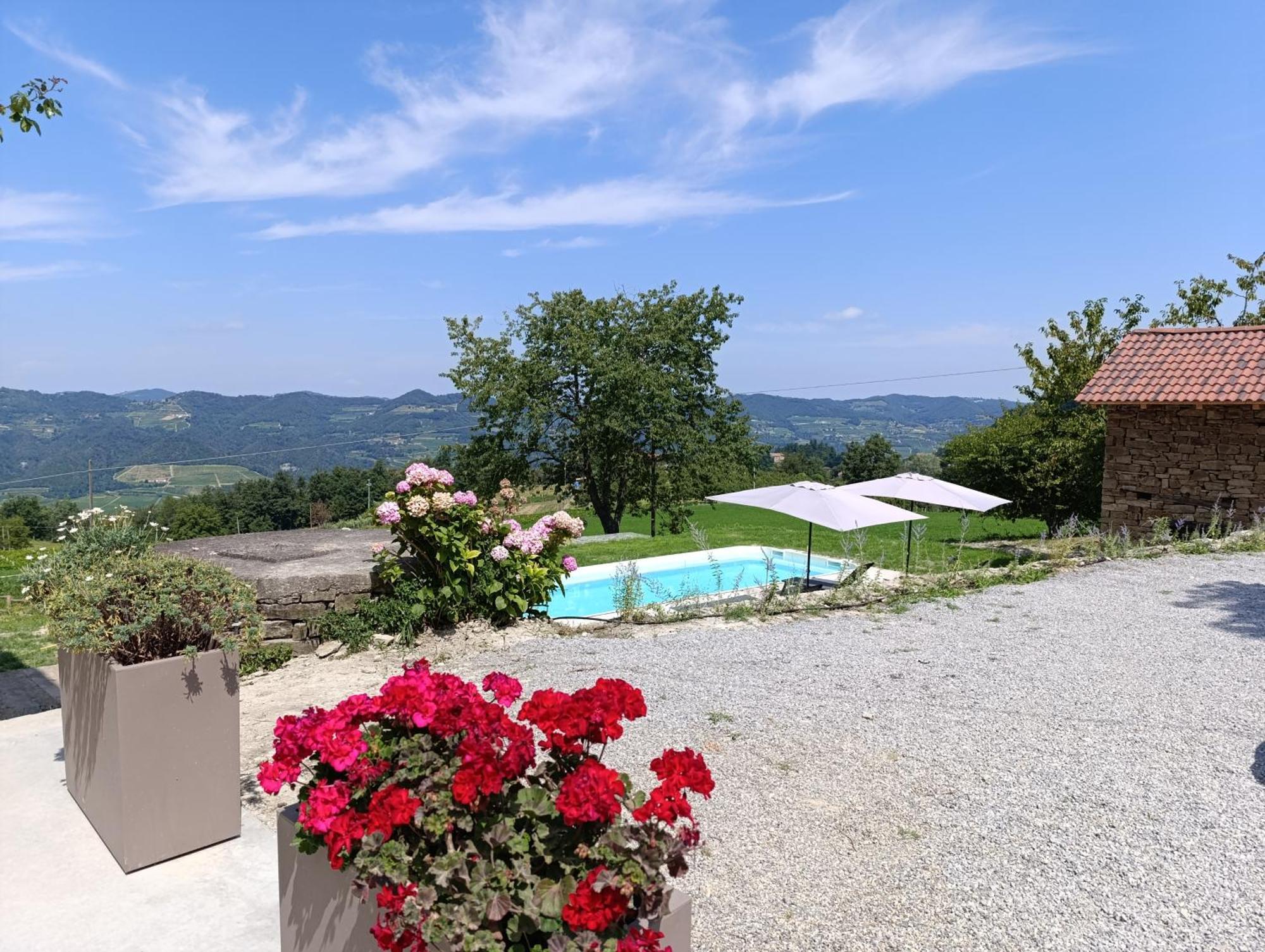 Agriturismo La Margherita San Giorgio Scarampi Exterior foto